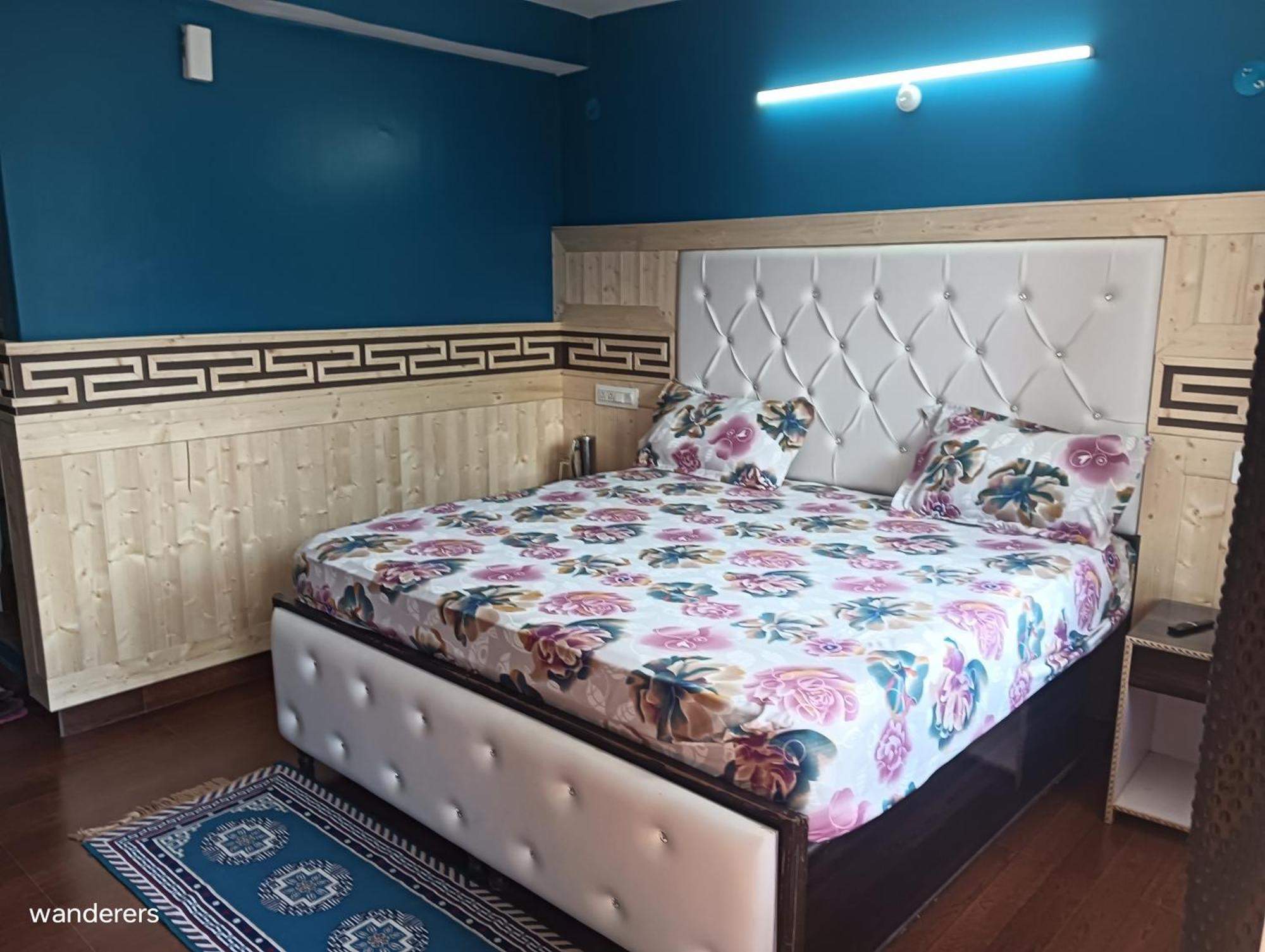Wanderers Homestay Kalpa Eksteriør billede